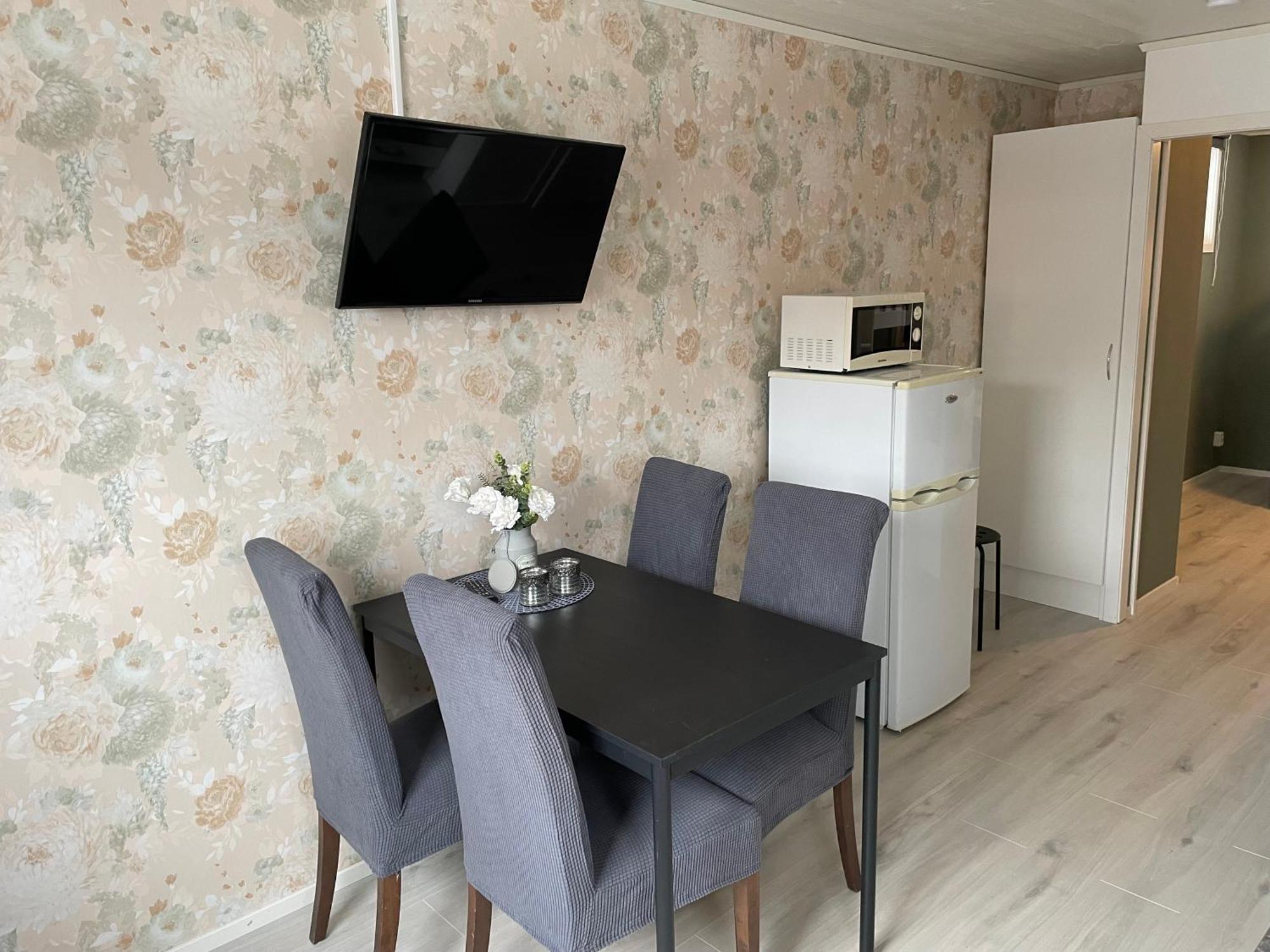 Feriehus Braenntorps Gard *